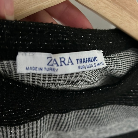 Zara Striped Crop top Size S - Picture 2 of 2